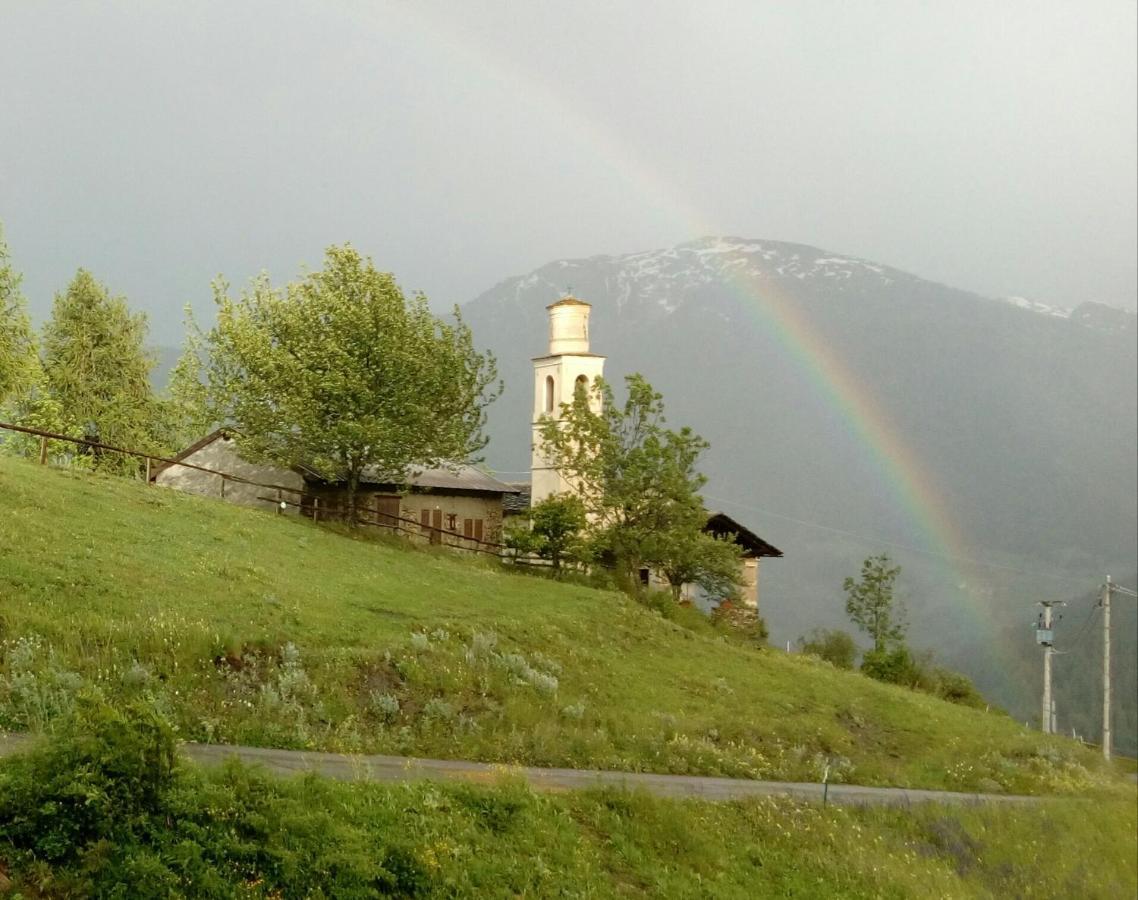 Agri-B&B Lou Col Canosio Dış mekan fotoğraf