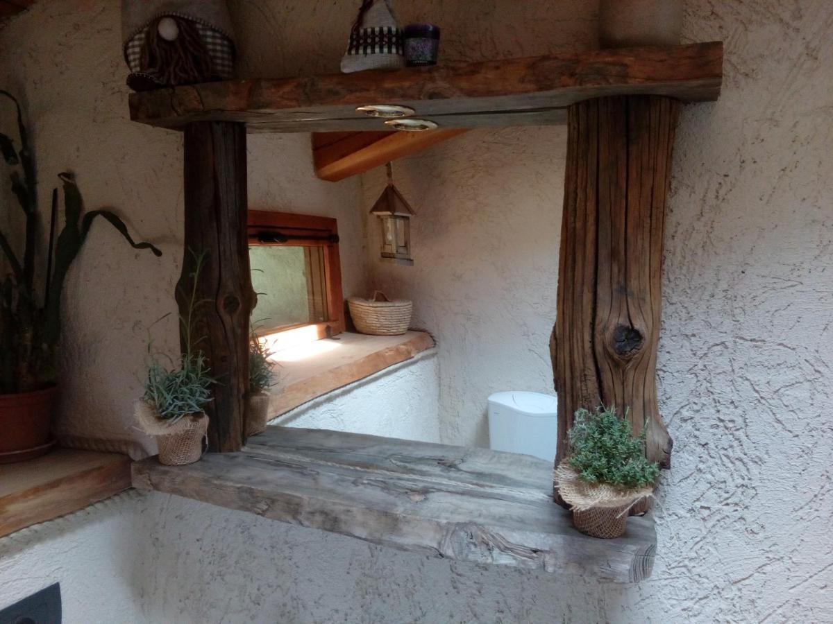 Agri-B&B Lou Col Canosio Dış mekan fotoğraf