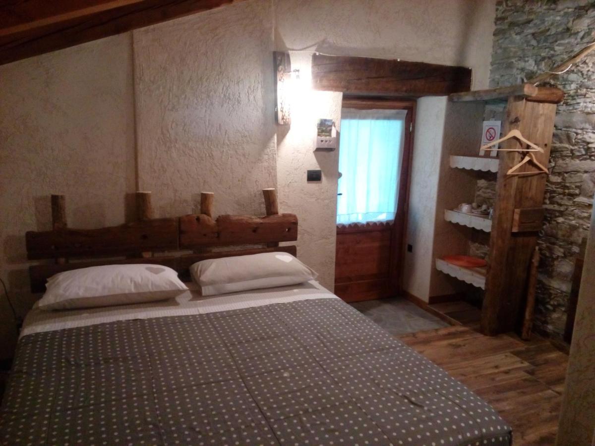 Agri-B&B Lou Col Canosio Dış mekan fotoğraf