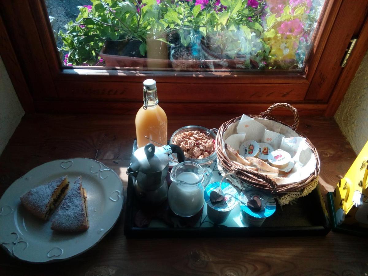 Agri-B&B Lou Col Canosio Dış mekan fotoğraf