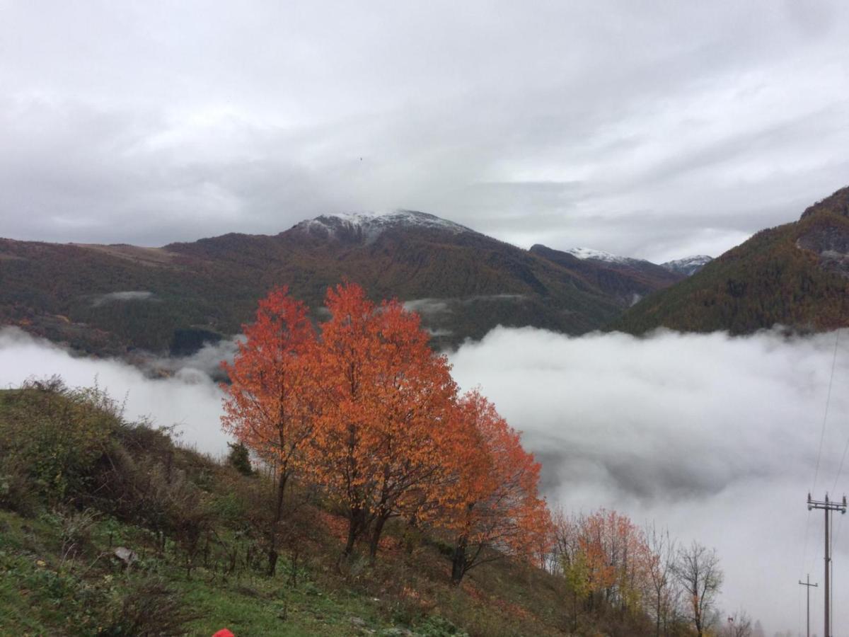 Agri-B&B Lou Col Canosio Dış mekan fotoğraf