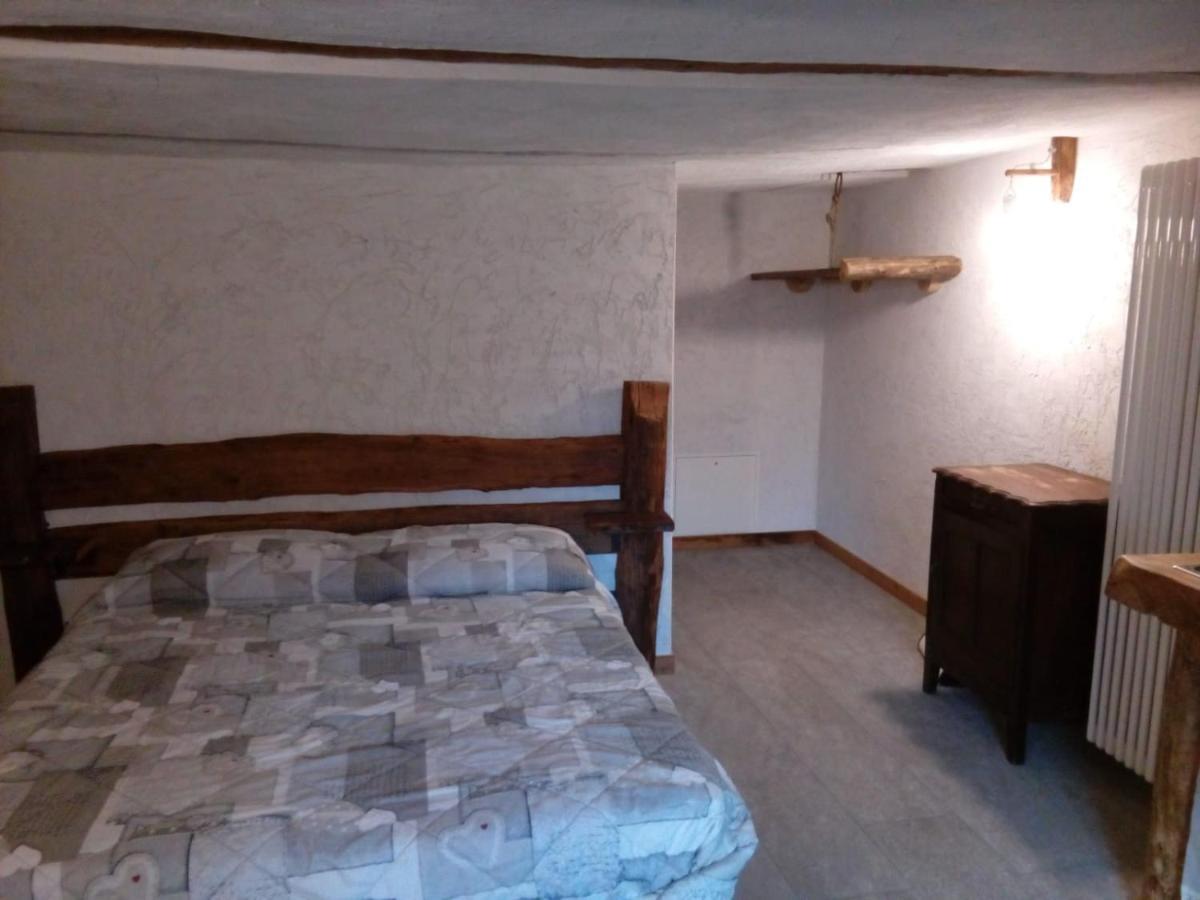 Agri-B&B Lou Col Canosio Dış mekan fotoğraf