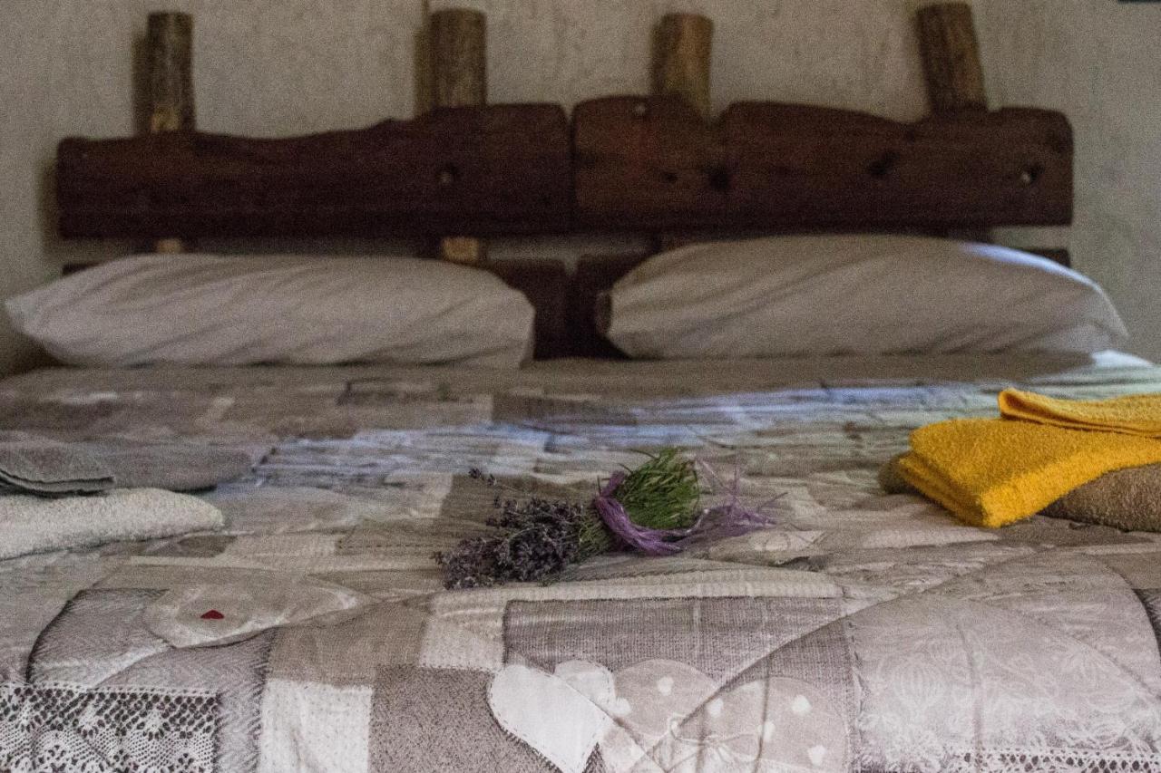 Agri-B&B Lou Col Canosio Dış mekan fotoğraf